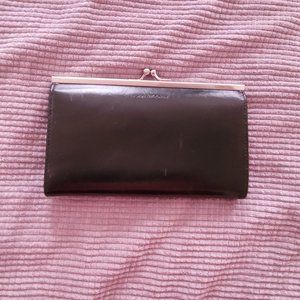Isaac Mizrahi Black/Gold Clutch Purse